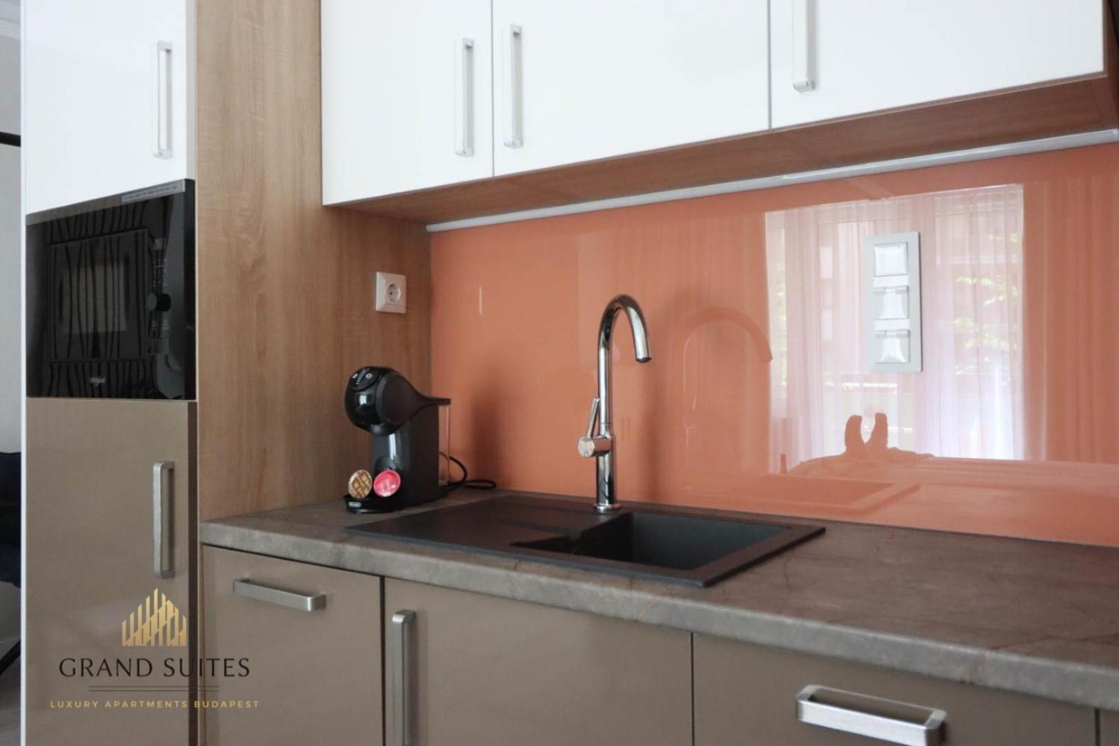 Grand Suites Promenade بودابست المظهر الخارجي الصورة